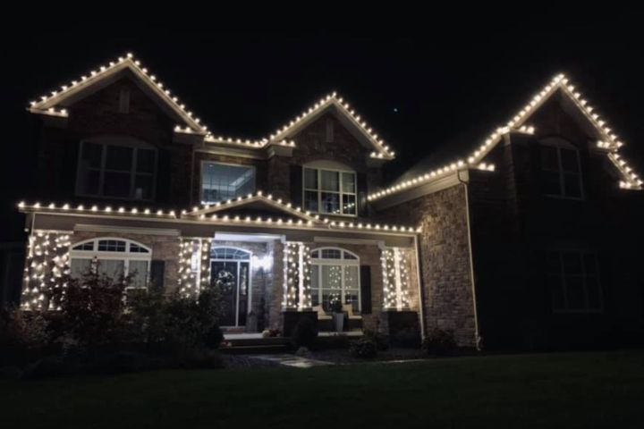 christmas light installation services company near me in lansdale pa 078
